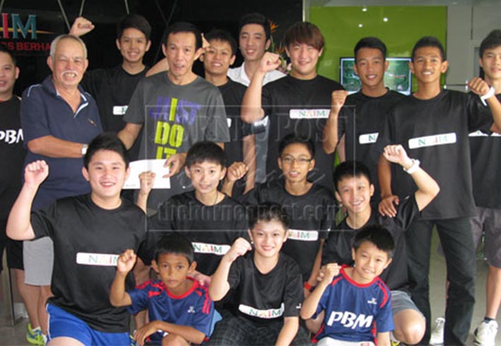 Badminton academy receives Naim sponsorship for 8th year