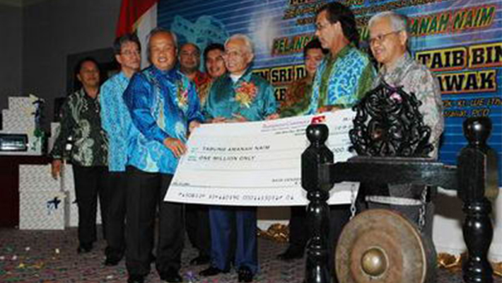Launching Of Tabung Amanah Naim (Naim Trust Fund) By YAB