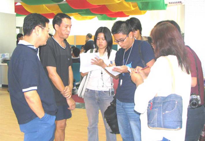 Naim Chips In For Sarawak Badminton