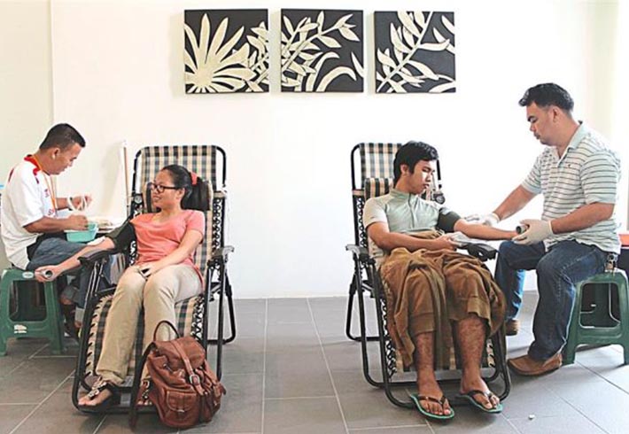 Naim Holdings succesfully holds blood donation drive simultaneously across three divisions
