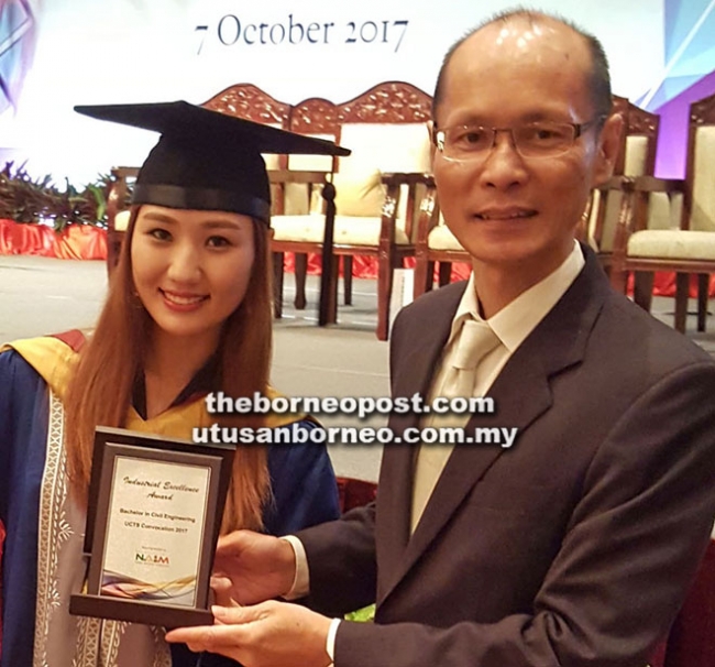 NAIM Presents Award to Top University College of Technology Sarawak (UCTS) Student