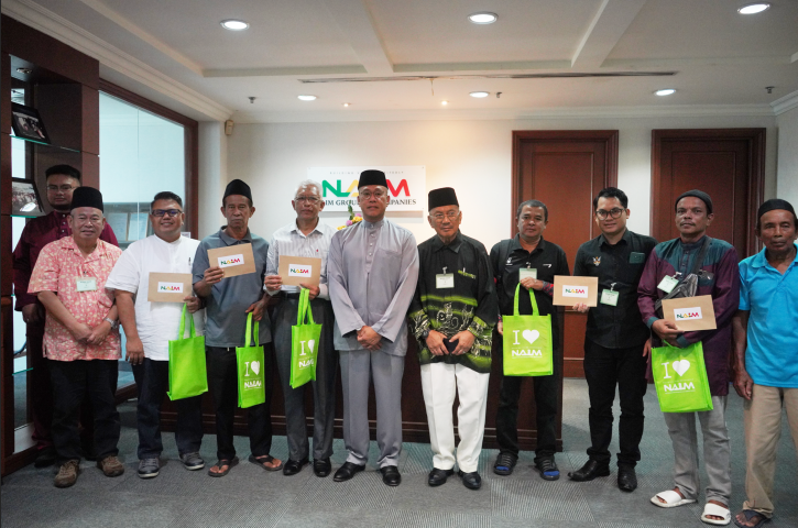 NAIM Donates to Local Mosques and Surau