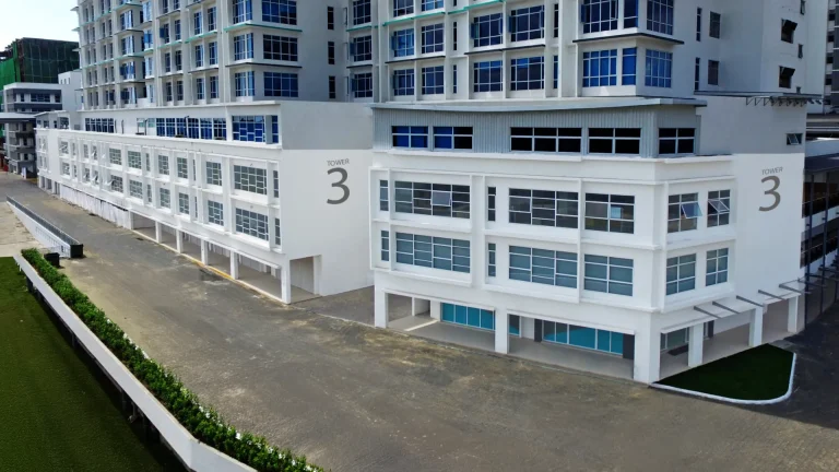 Tower 3 Shop Offices
